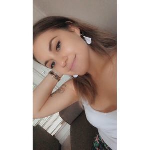 Meet your Posher, Minaeli